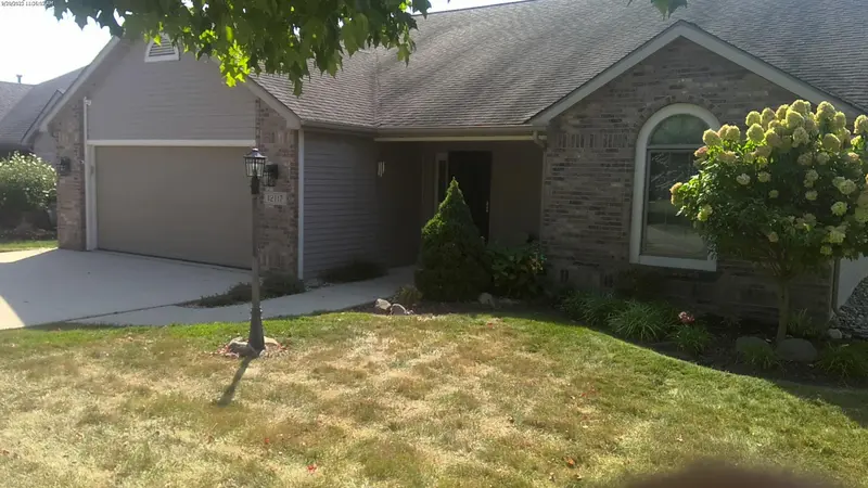 Property photo: 12117 BLACEBERRY DR