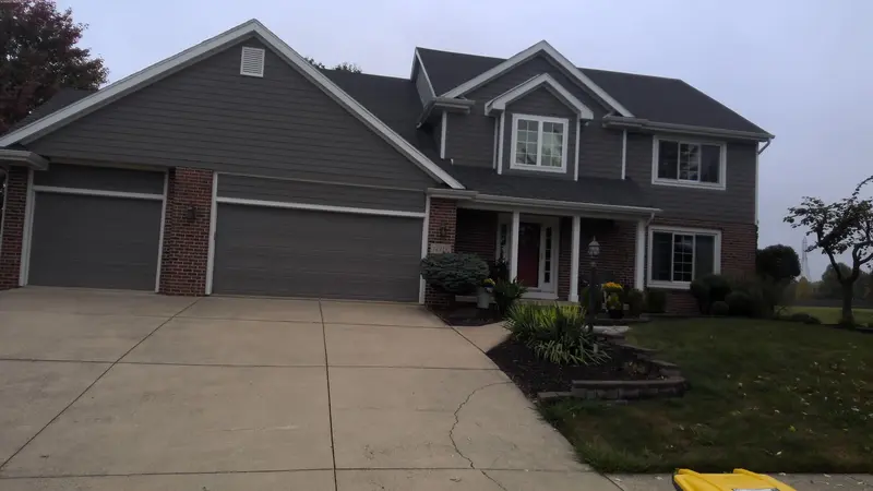 Property photo: 12212 WATERSIDE CT