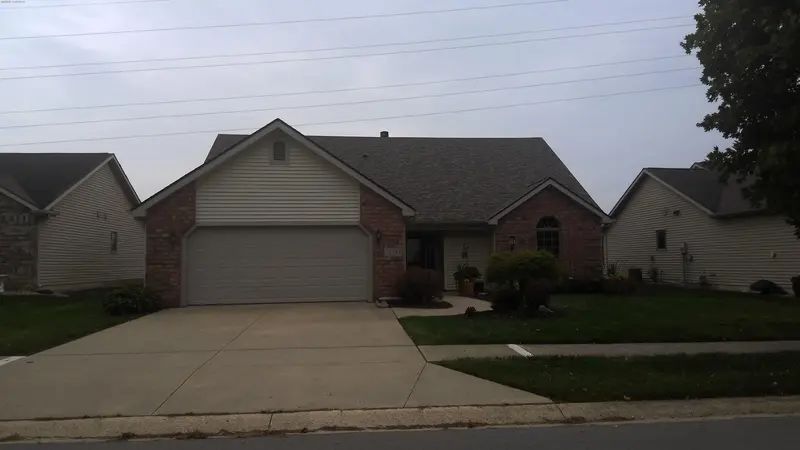 Property photo: 12213 BLACEBERRY DR