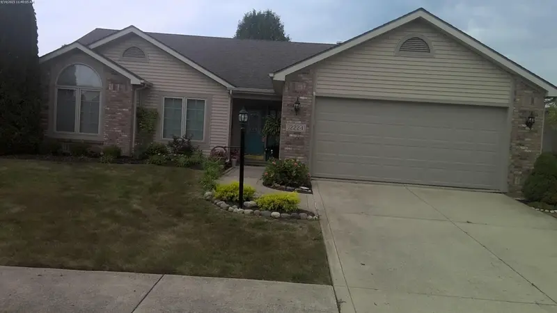 Property photo: 12224 BLACEBERRY DR