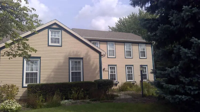 Property photo: 12510 CRABAPPLE PL