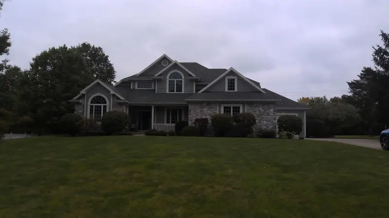 Property photo: 12510 ROCKRIDGE PL