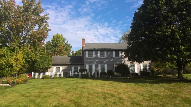 Property photo: 12536 CRABAPPLE PL