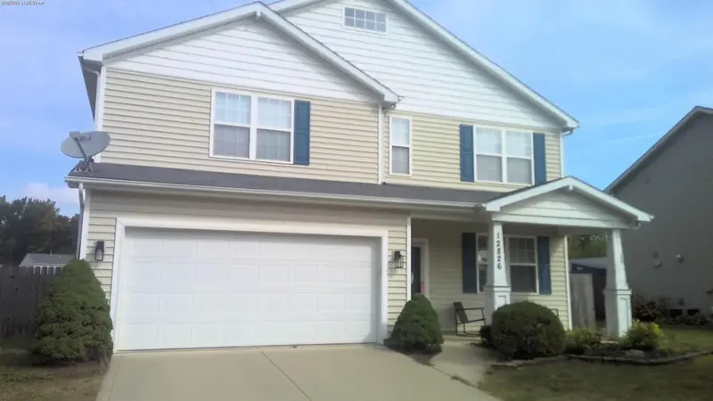 Property photo: 12826 BRAVEHEART DR