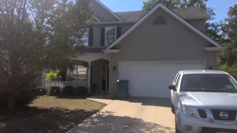 Property photo: 12827 BRAVEHEART DR