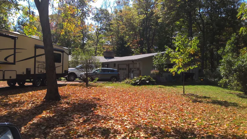 Property photo: 13321 RAVINE TRL