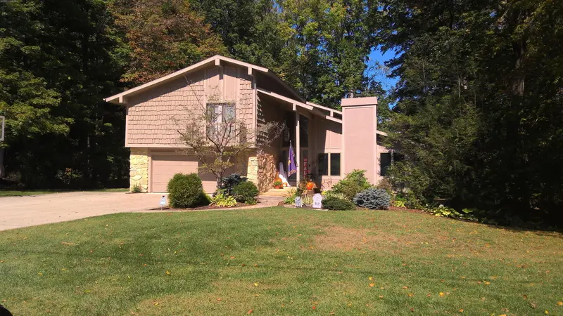 Property photo: 13410 TIMBERCREST TRL