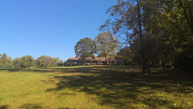 Property photo: 13620 CLIFTGATE PASS