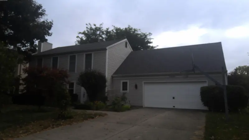 Property photo: 4225 HOLLY TREE PL