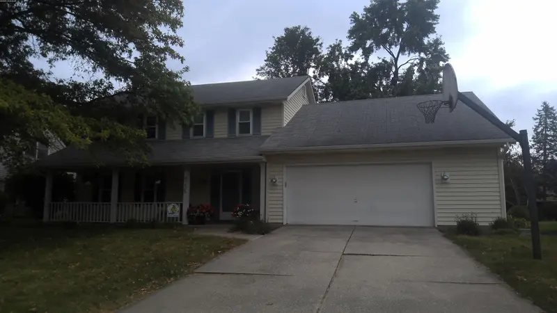 Property photo: 4235 HOLLY TREE PL