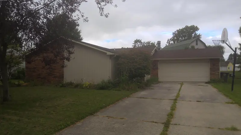 Property photo: 4316 ABOITE LAKE DR