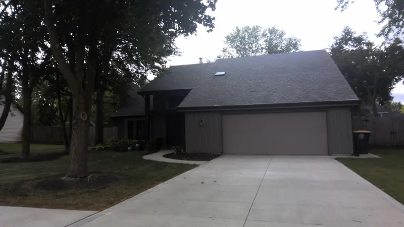 Property photo: 4327 LIVE OAK BLVD