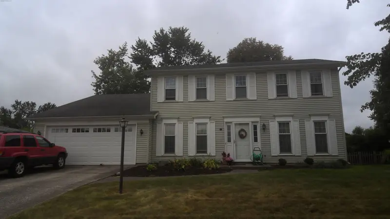 Property photo: 4402 TURF LN