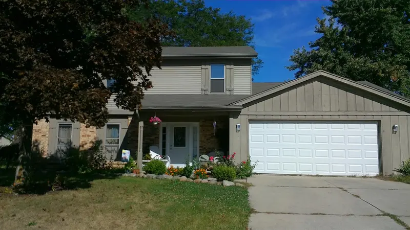 Property photo: 4403 LEEWARD CV