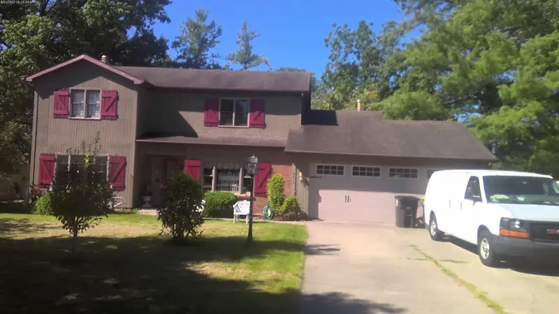 Property photo: 4410 ISLEVIEW CV