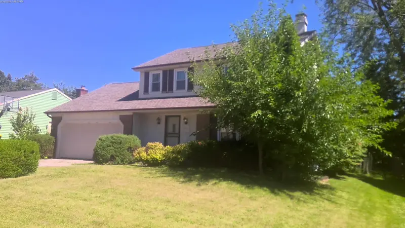 Property photo: 4511 LEEWARD CV