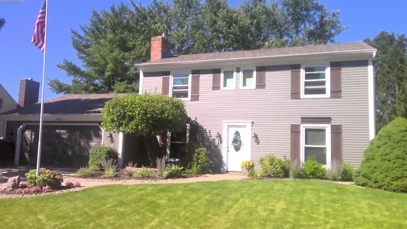 Property photo: 4518 ISLEVIEW CV