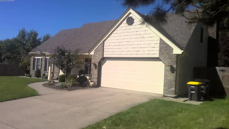 Property photo: 4524 ISLEVIEW CV