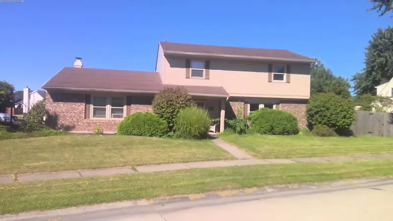 Property photo: 4532 ISLEVIEW CV