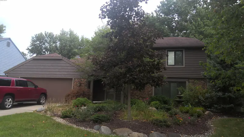 Property photo: 4603 ABOITE LAKE DR