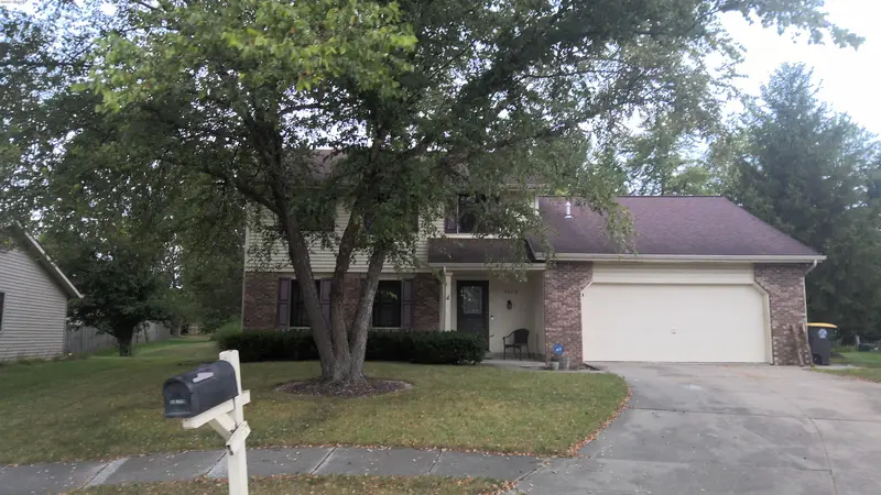 Property photo: 4606 BLUE WATER CT