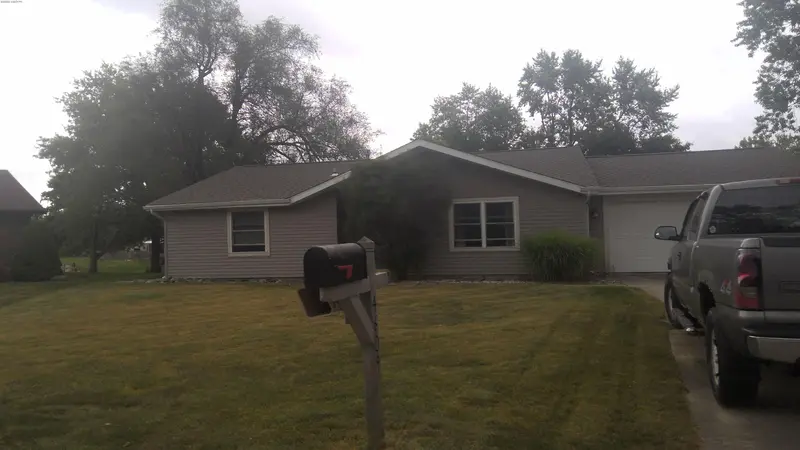 Property photo: 4609 BLUE WATER CT