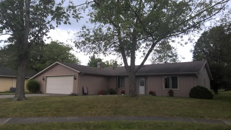 Property photo: 4614 BLUE WATER CT