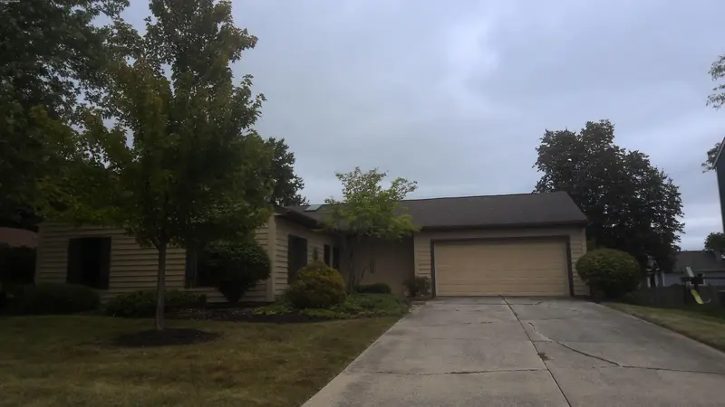 Property photo: 4627 ABOITE LAKE DR