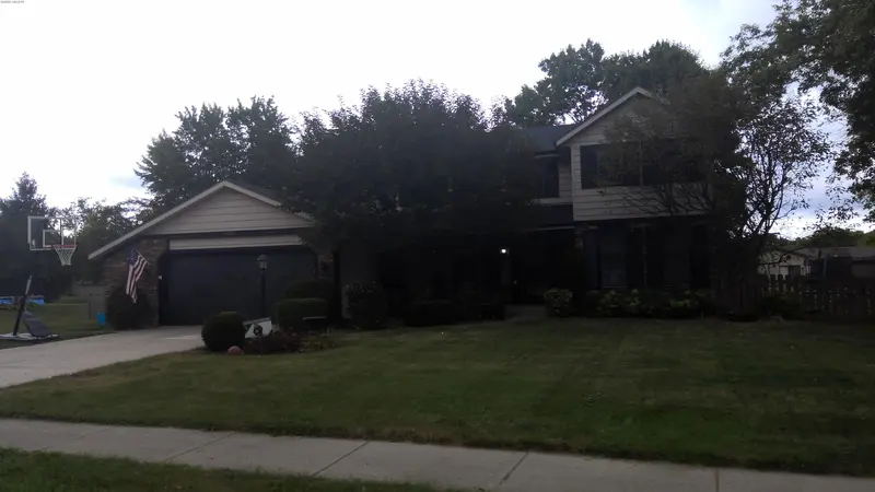 Property photo: 4635 LIVE OAK BLVD