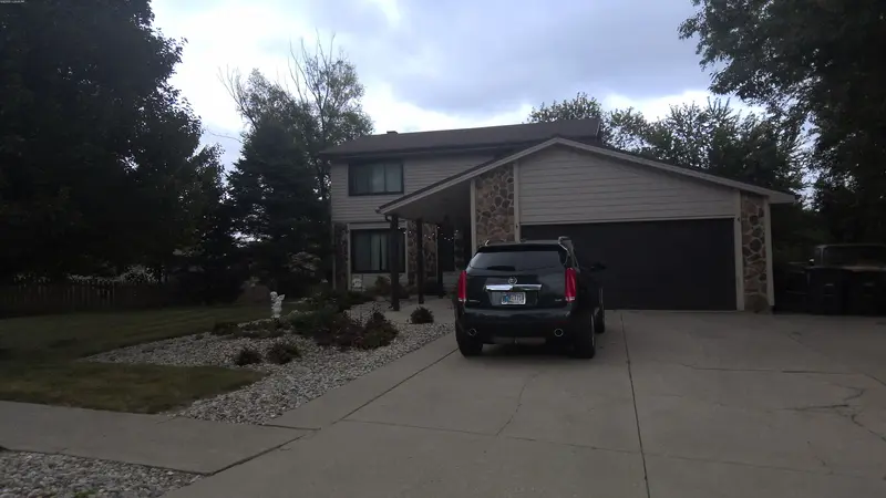 Property photo: 4715 LIVE OAK BLVD