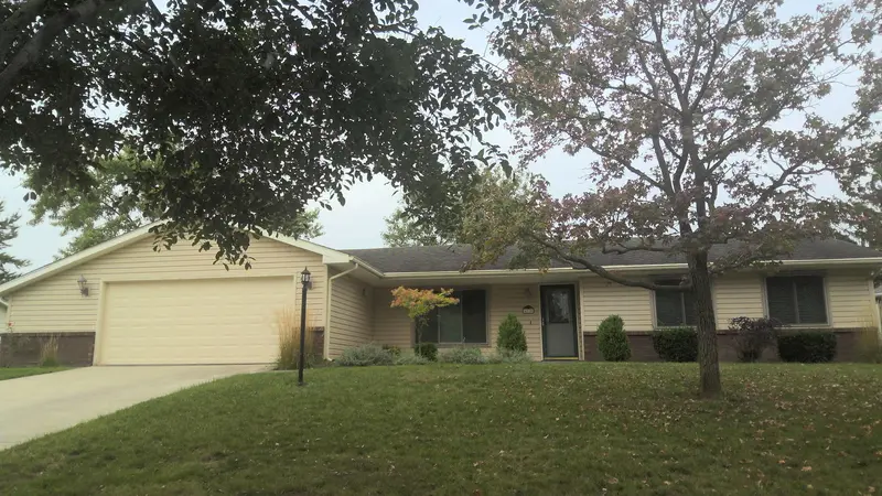 Property photo: 4716 WINTERFIELD RUN