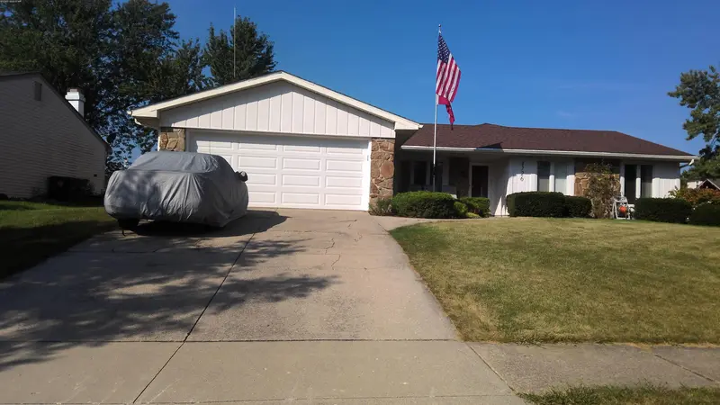 Property photo: 4726 WINTERFIELD RUN