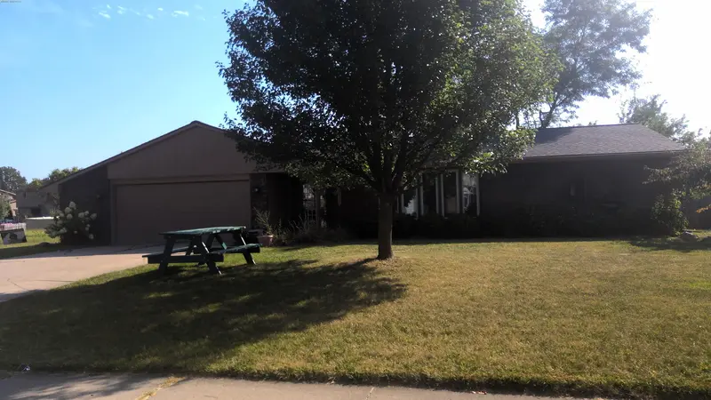 Property photo: 4737 WINTERFIELD RUN