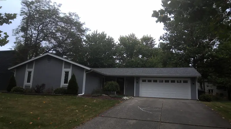 Property photo: 4809 ABOITE LAKE DR