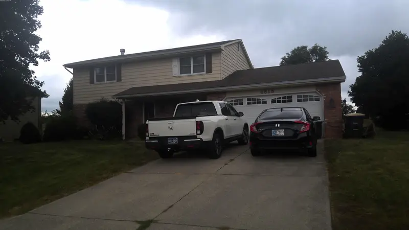 Property photo: 4818 LIVE OAK CT