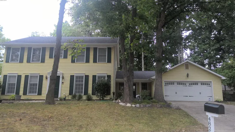 Property photo: 4829 ABOITE LAKE DR