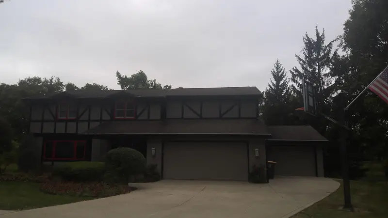 Property photo: 4832 ABOITE LAKE DR