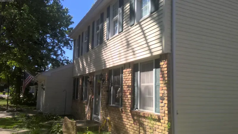 Property photo: 4832 LONG CANON PL