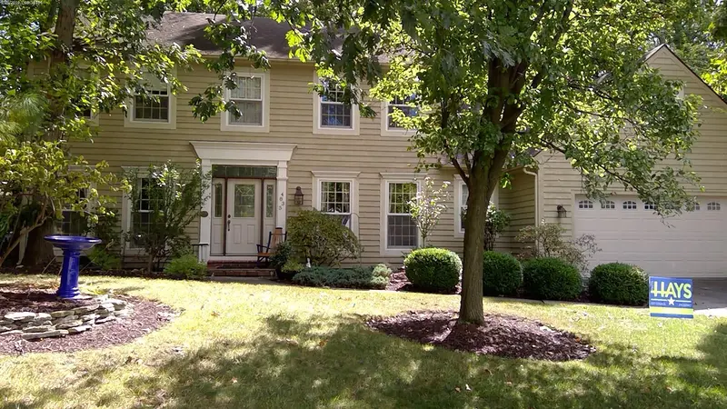 Property photo: 4835 ABOITE LAKE DR