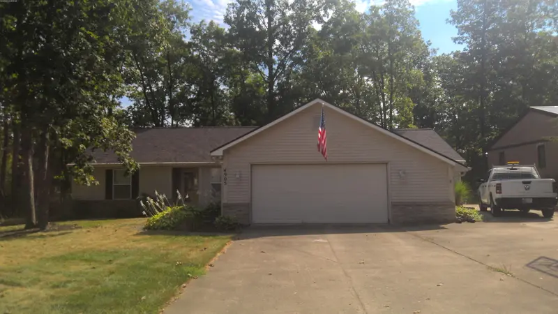 Property photo: 4905 OAK MAST TRL