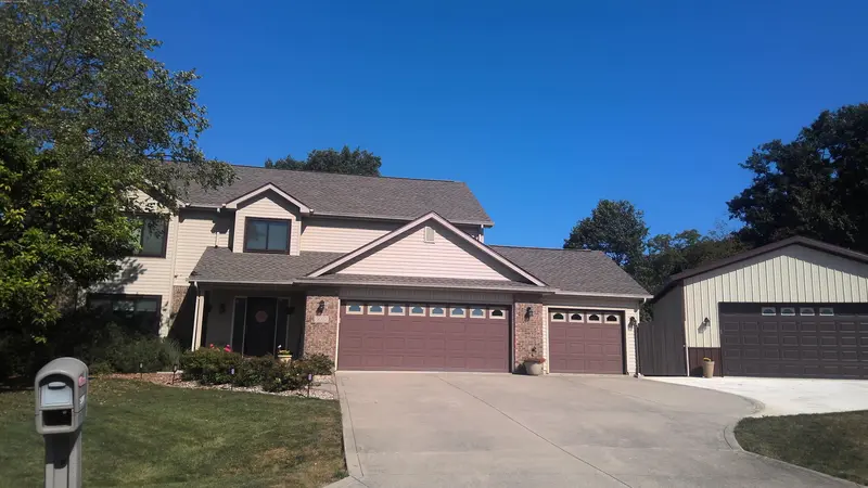 Property photo: 5010 SPARTAN DR