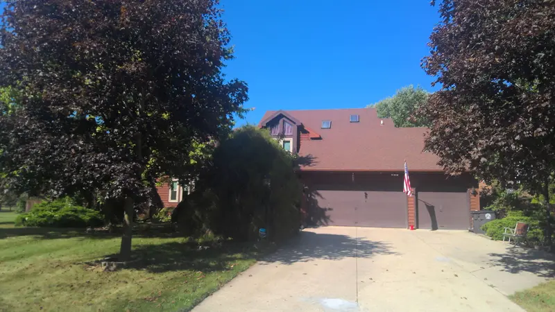 Property photo: 5112 SPARTAN DR