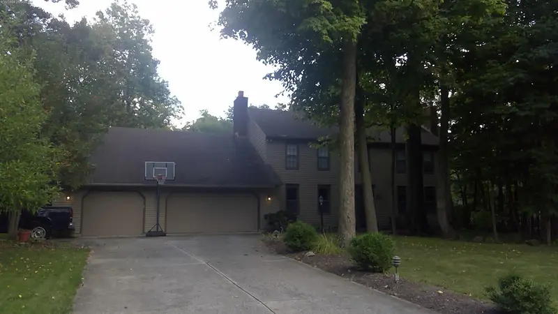 Property photo: 5125 SHERINGTON RD