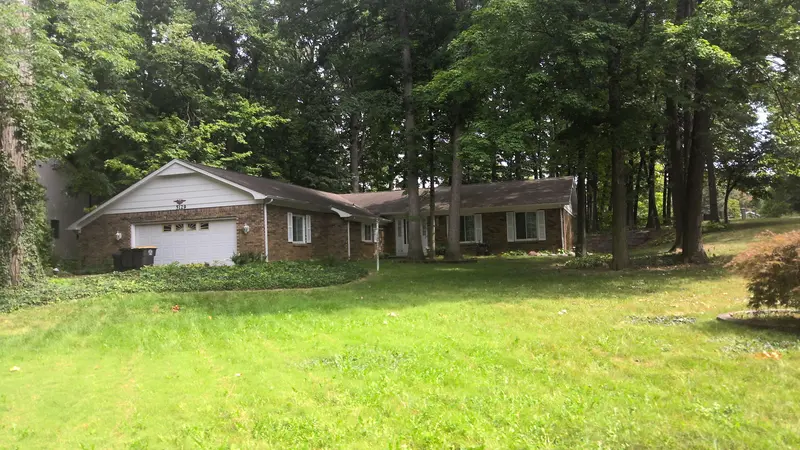 Property photo: 5129 LAREKIT LN