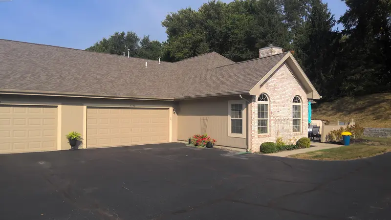 Property photo: 5130 COVENTRY LN