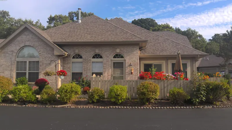 Property photo: 5156 COVENTRY LN