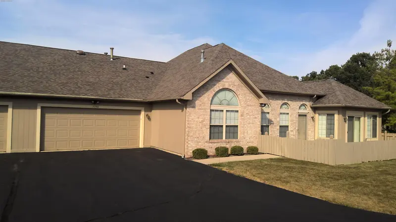 Property photo: 5196 COVENTRY LN