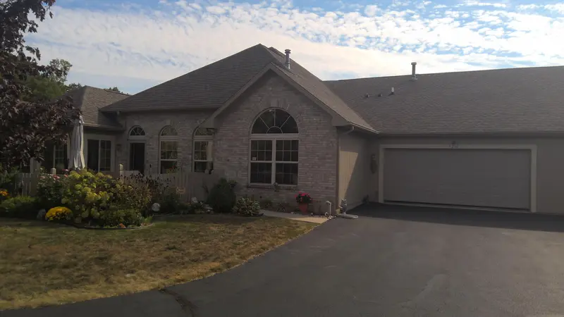 Property photo: 5202 COVENTRY LN