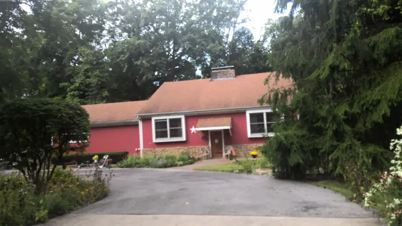 Property photo: 5202 LAREKIT LN