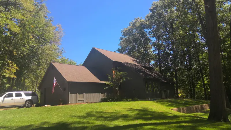 Property photo: 5205 SHERINGTON RD